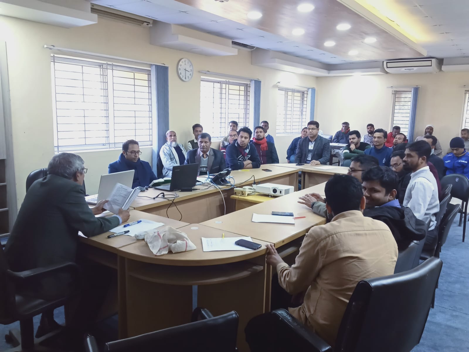 প্রাতিষ্ঠানিক সাক্ষমতা বৃদ্ধির লক্ষ্যে অভ্যন্তরীণ প্রশিক্ষণ কর্মশালা