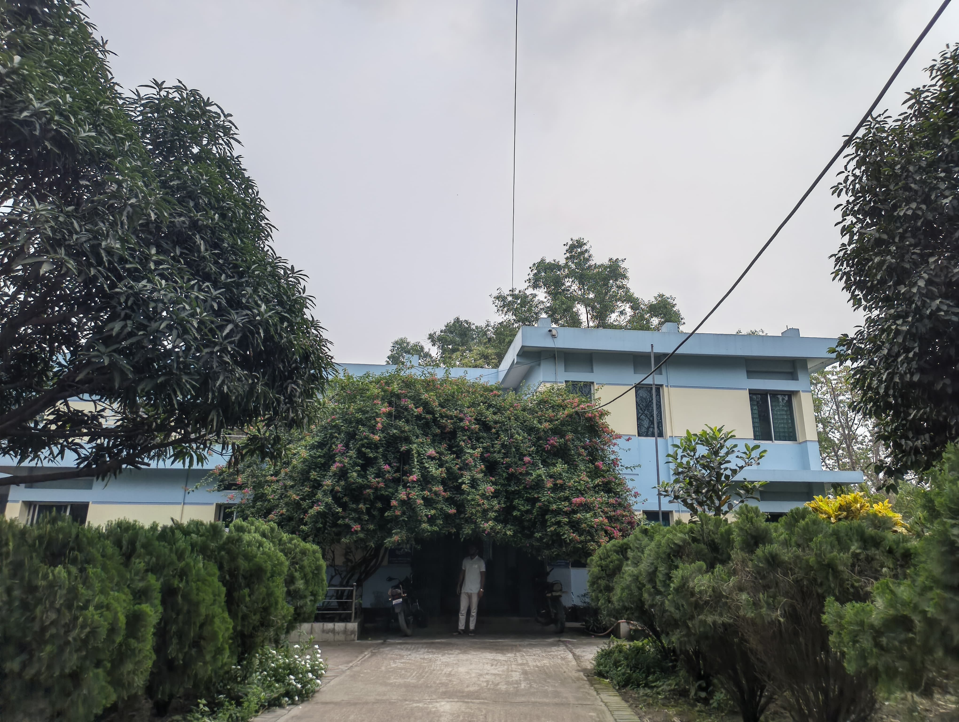 উপজেলা প্রাণিসম্পদ দপ্তর ও ভেটেরিনারি হাসপাতাল