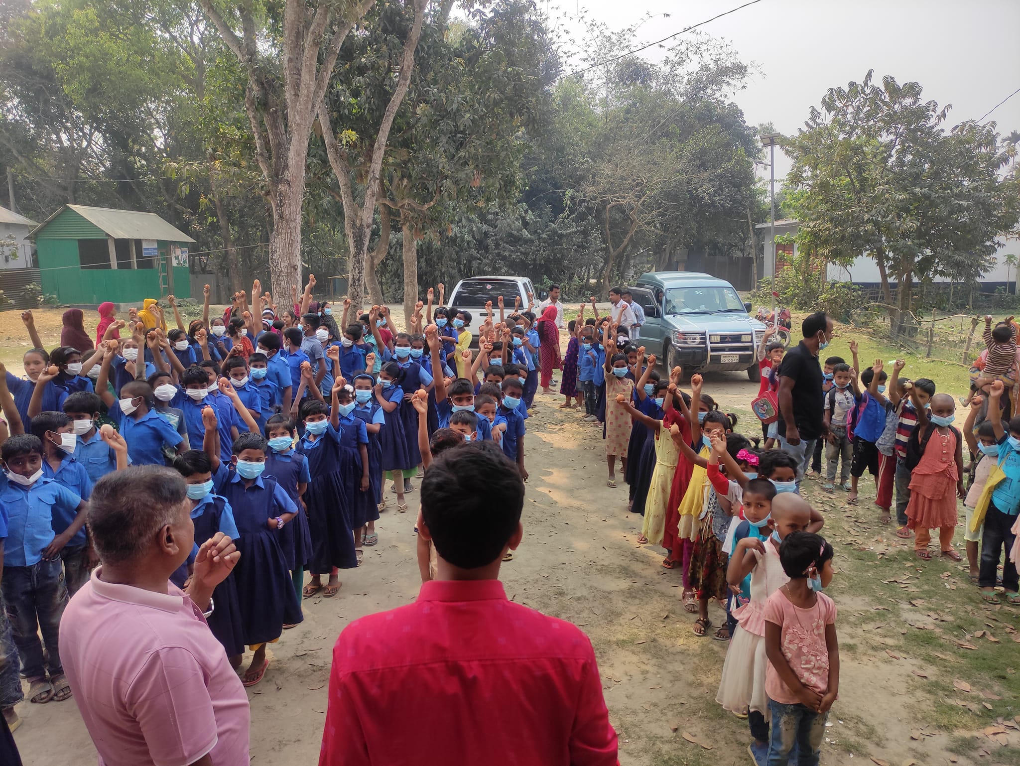 এগ ফিডিং