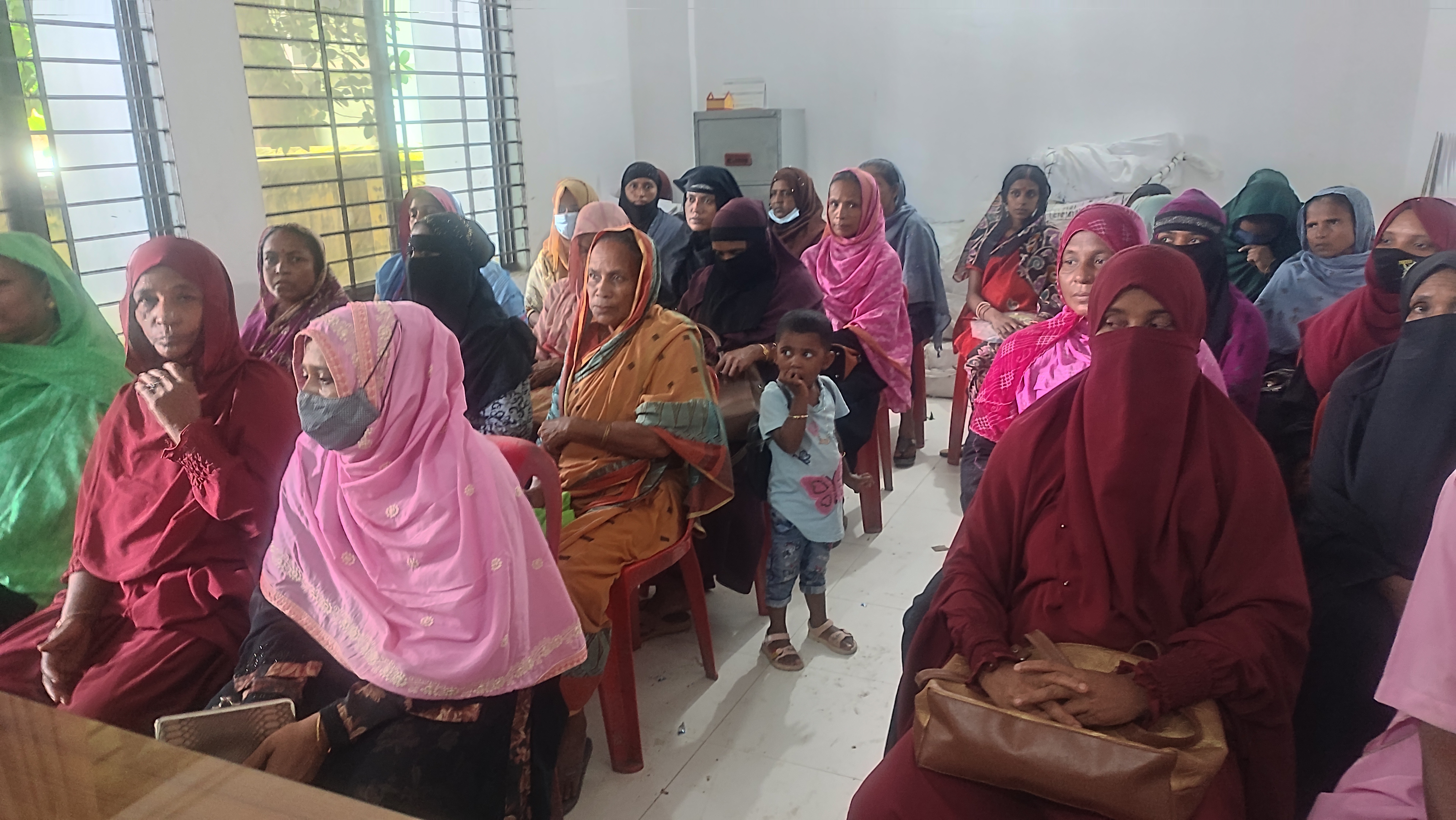 প্রশিক্ষণ প্রদান