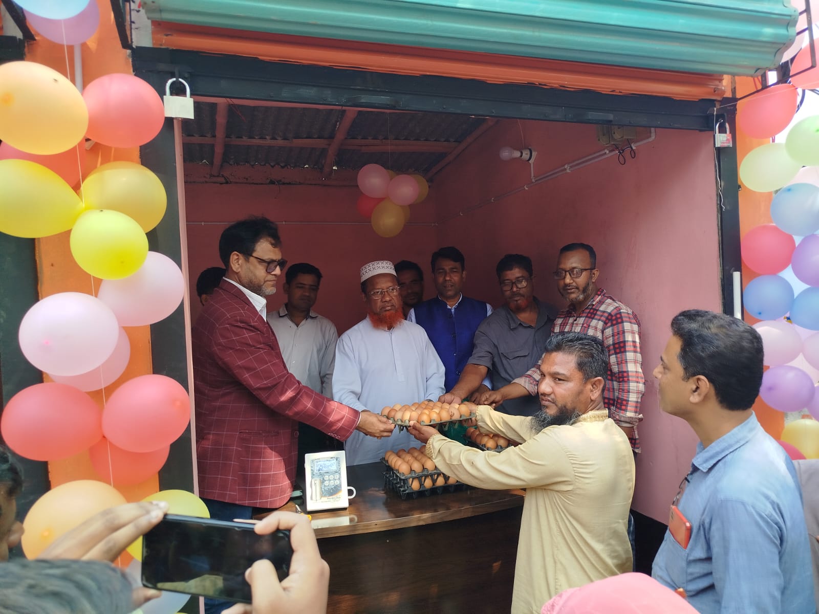 সুলভ মূলে ডিম বিক্রয়