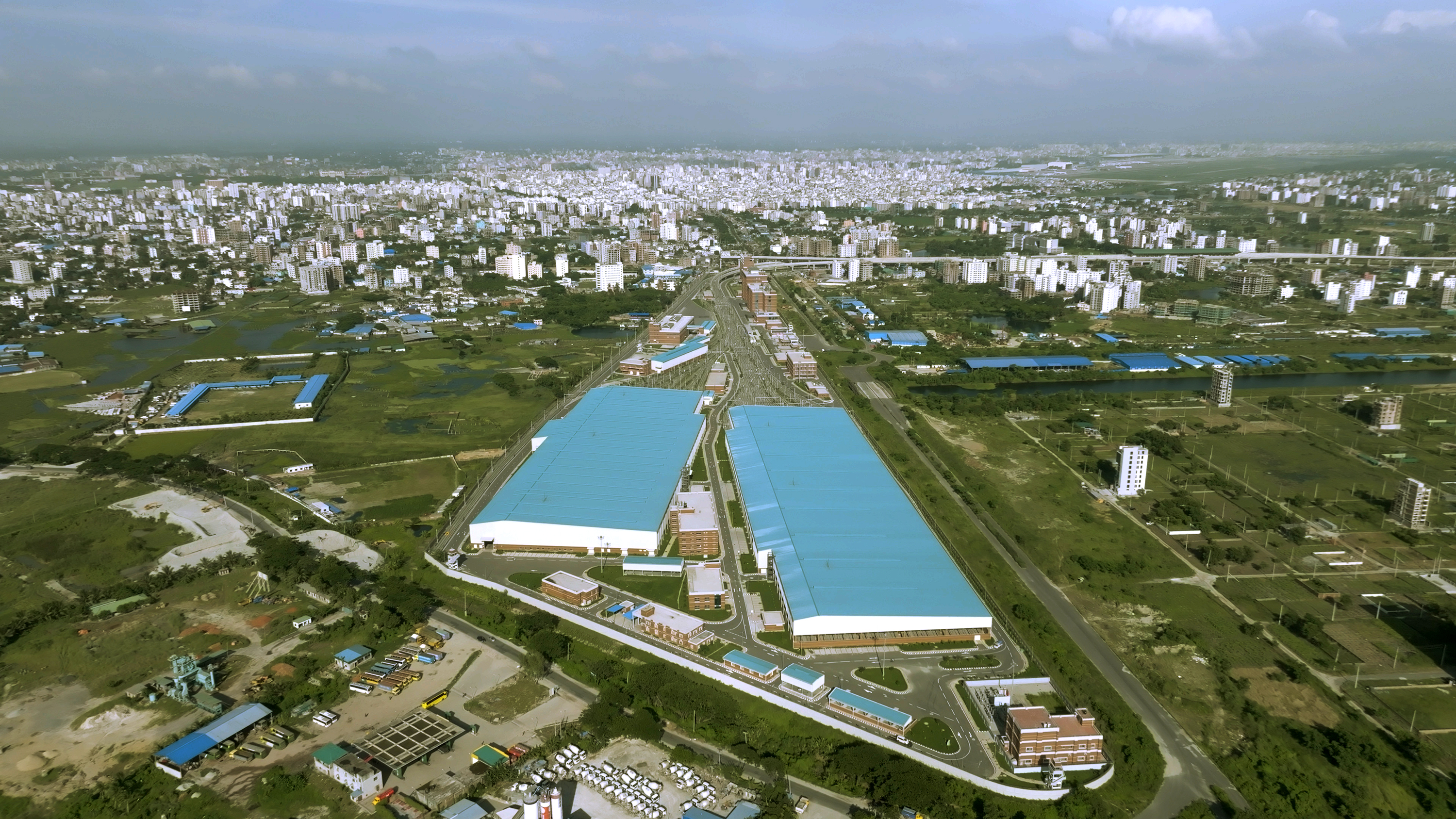 পাখির চোখে উত্তরা ডিপো