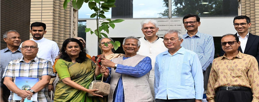 প্রধান উপদেষ্টা ১