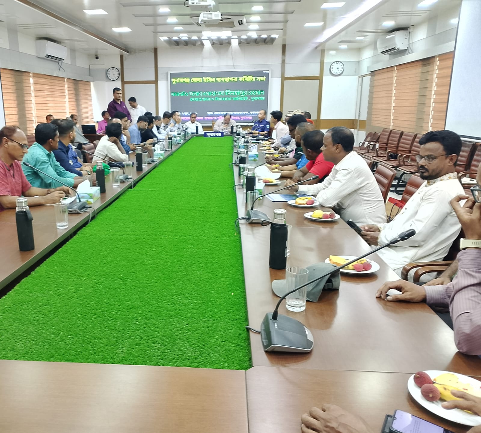 ০৭.০৬.২০২৬ খ্রি. জেলা ইসিএ ব্যবস্থাপনা কমিটির সভার স্থিরচিত্র।