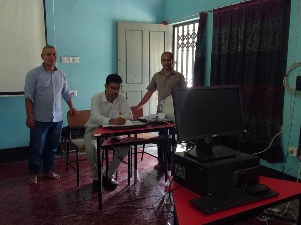 \\'বেতবুনিয়া সরকারি প্রাথমিক বিদ্যালয়\\' এ ডিজিটাল ক্লাস রুম পরিদর্শন