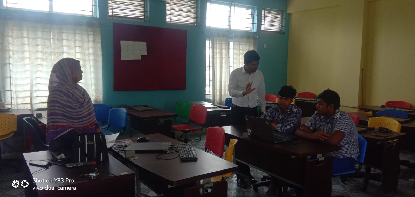 শেখ রাসেল ডিজিটাল ল্যাবের ট্রেনিং