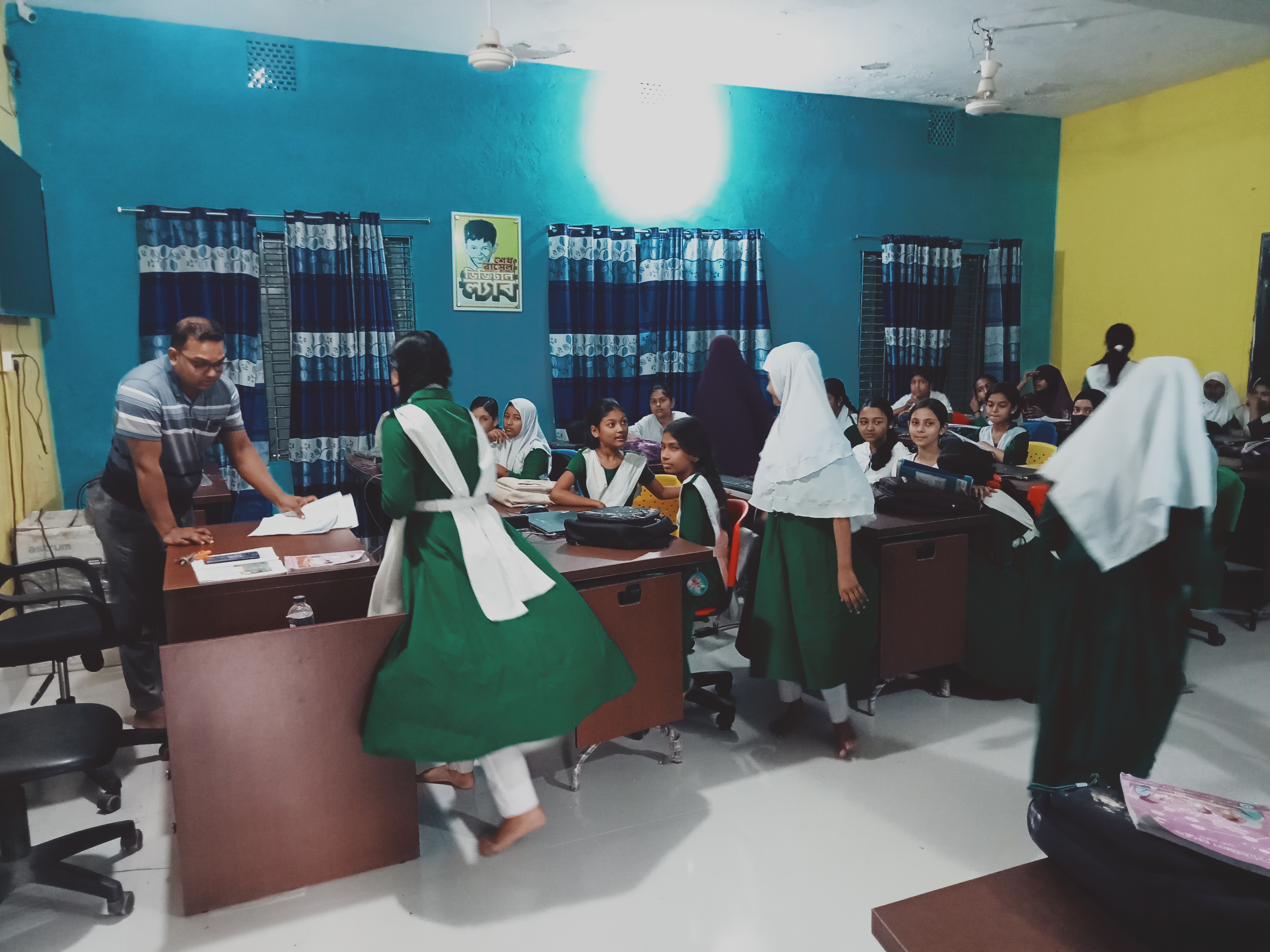 ডিজিটাল ল্যাব পরিদর্শন