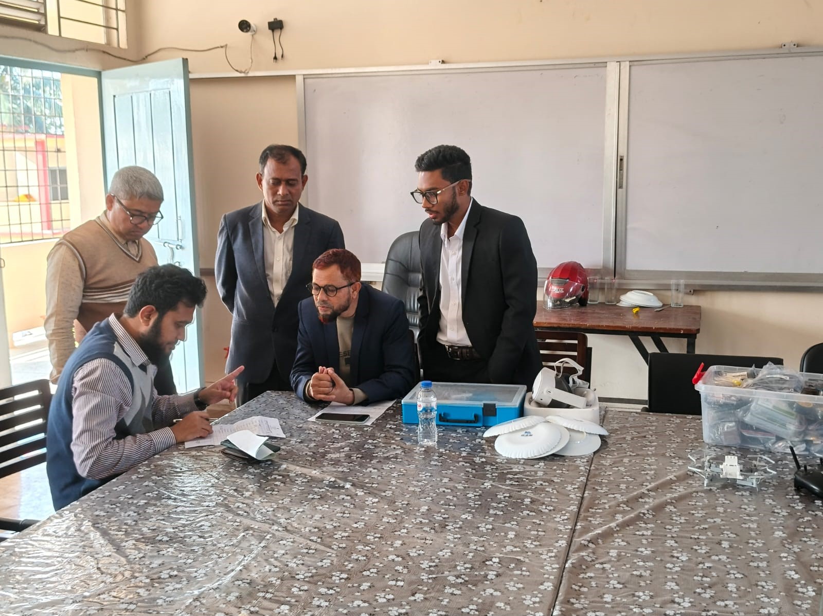 রোবোটিক্স কর্নার পরিদর্শন