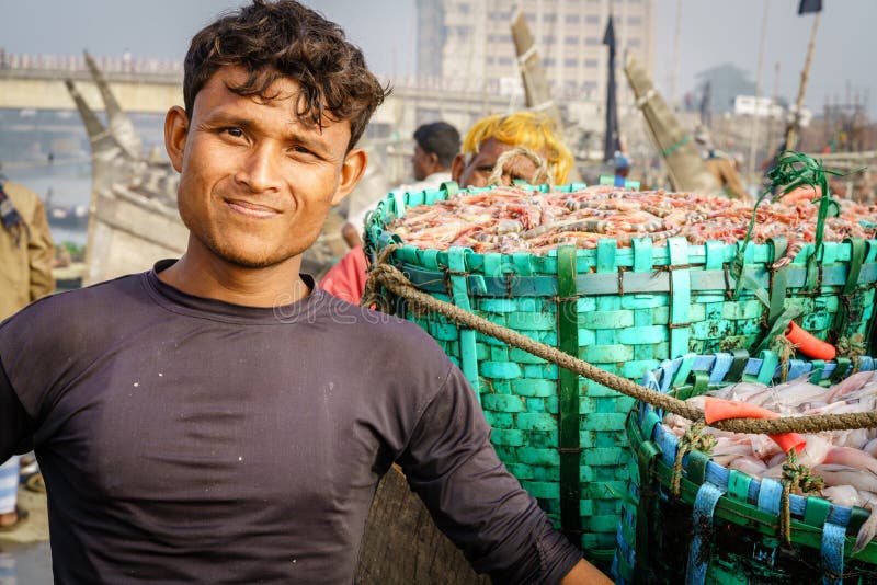 চিংড়ি শ্রমিক