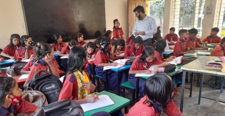 ব্যানার ১