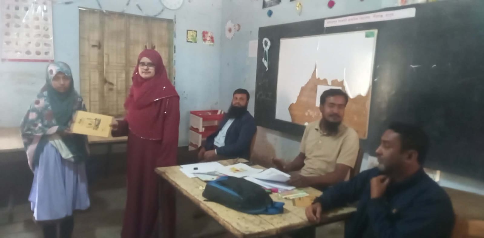 বিদ্যালয় পরিদর্শন চিত্র