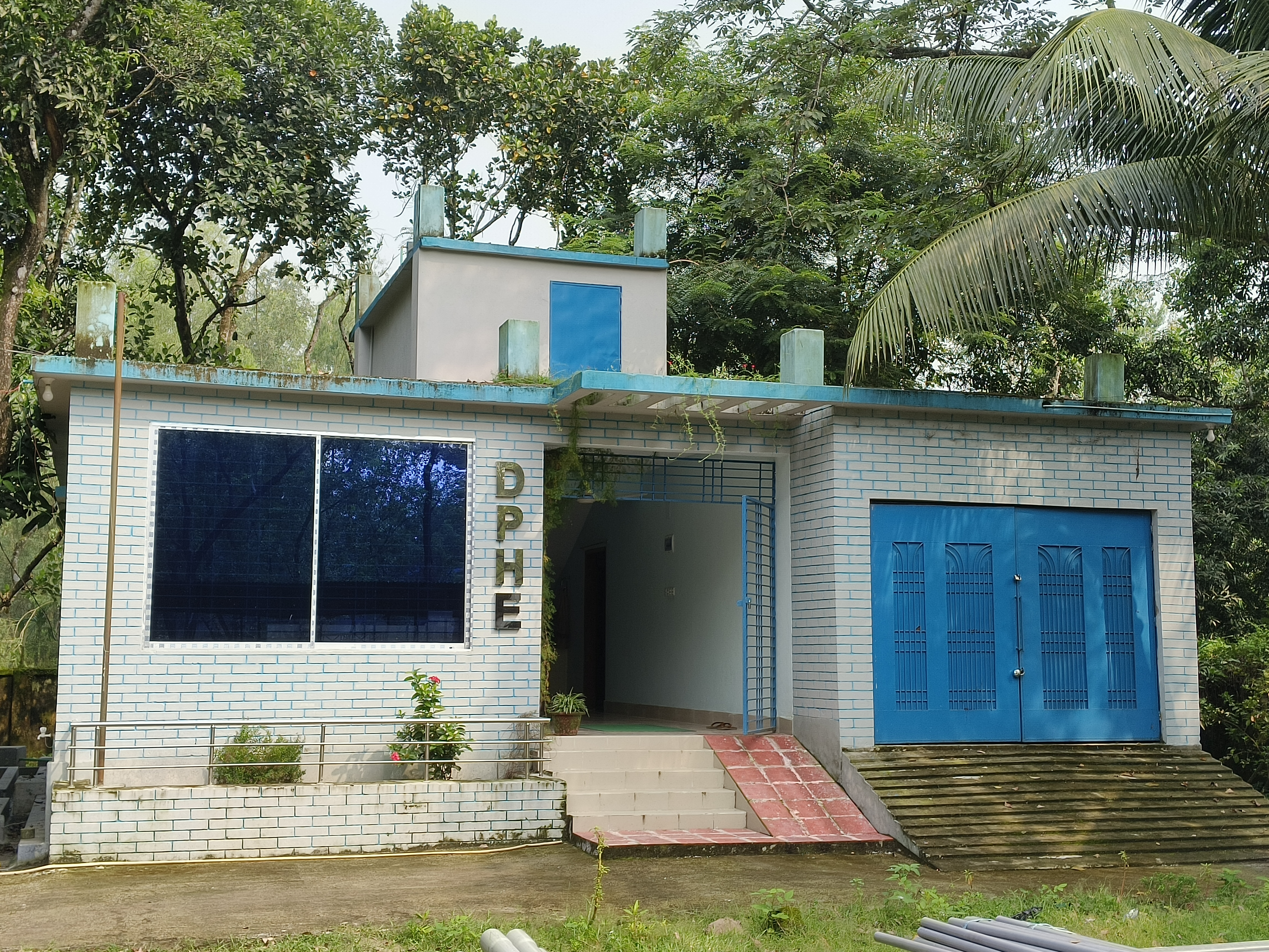 ডিপিএইচই ভবন, গংগাচড়া, রংপুর।