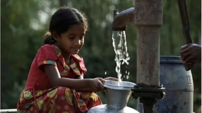 ৬নং পাম্পযুক্ত গভীর নলকূপ