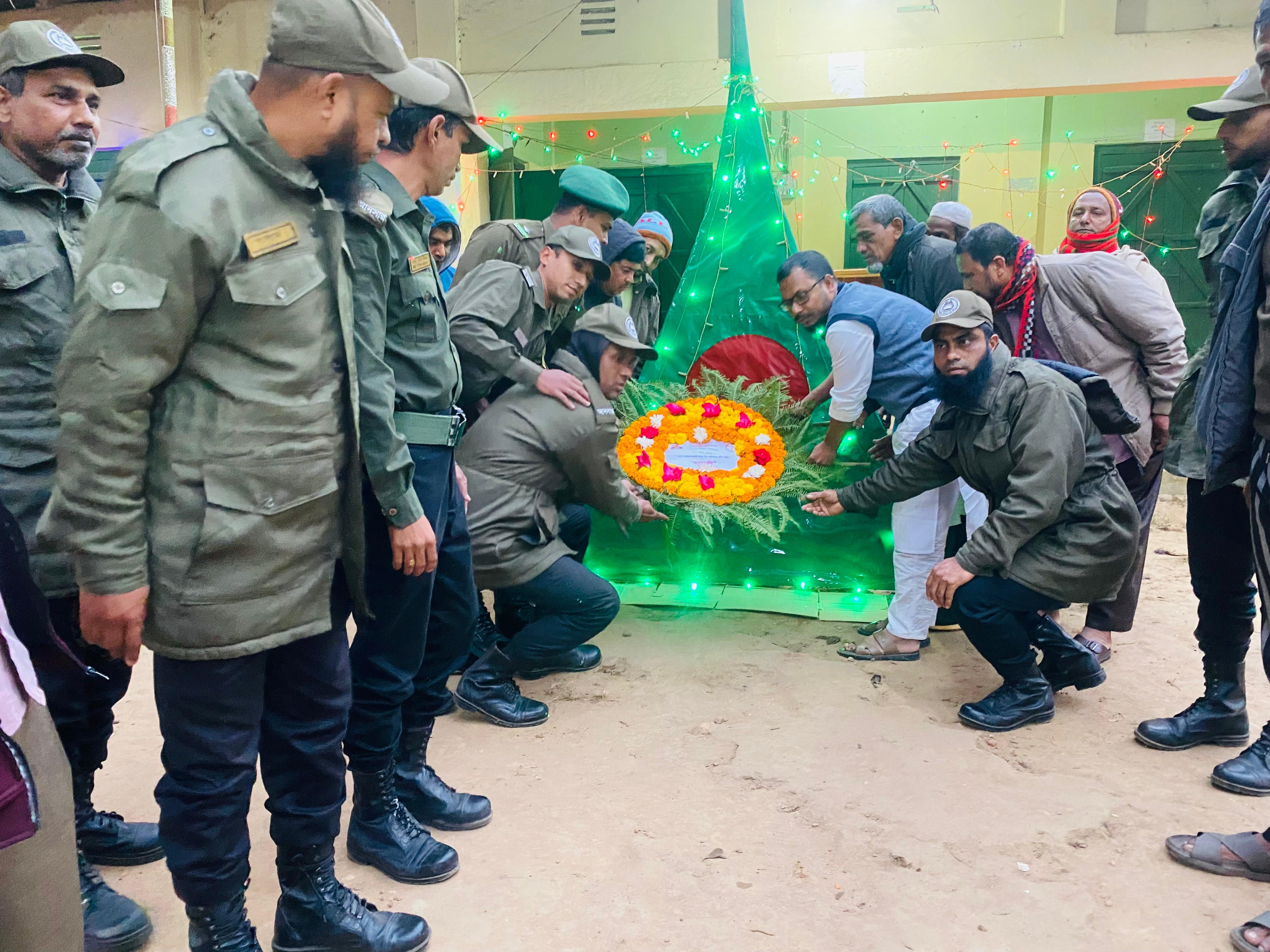 জনাব মোঃ রুহুল আমীন, উপ-মহাব্যবস্থাপক মহোদয়ের সভাপতিত্বে ৫৫তম মহান বিজয় দিবস যথাযথ মর্যাদায় পালিত হয়েছে বিএফআইডিসি, দাঁতমারা রাবার বাগান, চট্টগ্রামে
