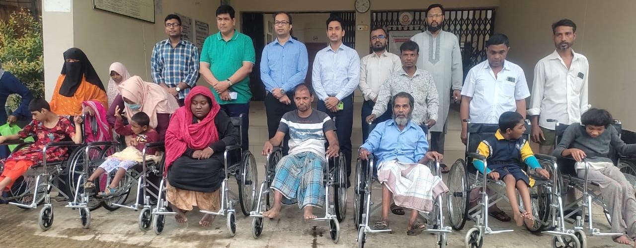 হুইল চেয়ার বিতরণ