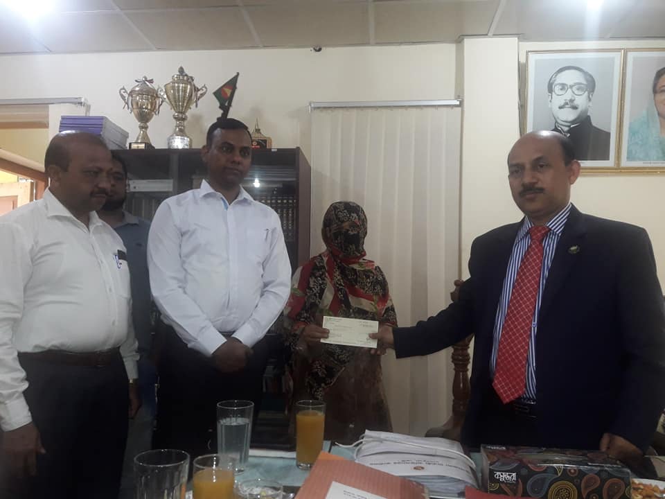 ই-সেবা কেন্দ্র, জেলা প্রশাসন