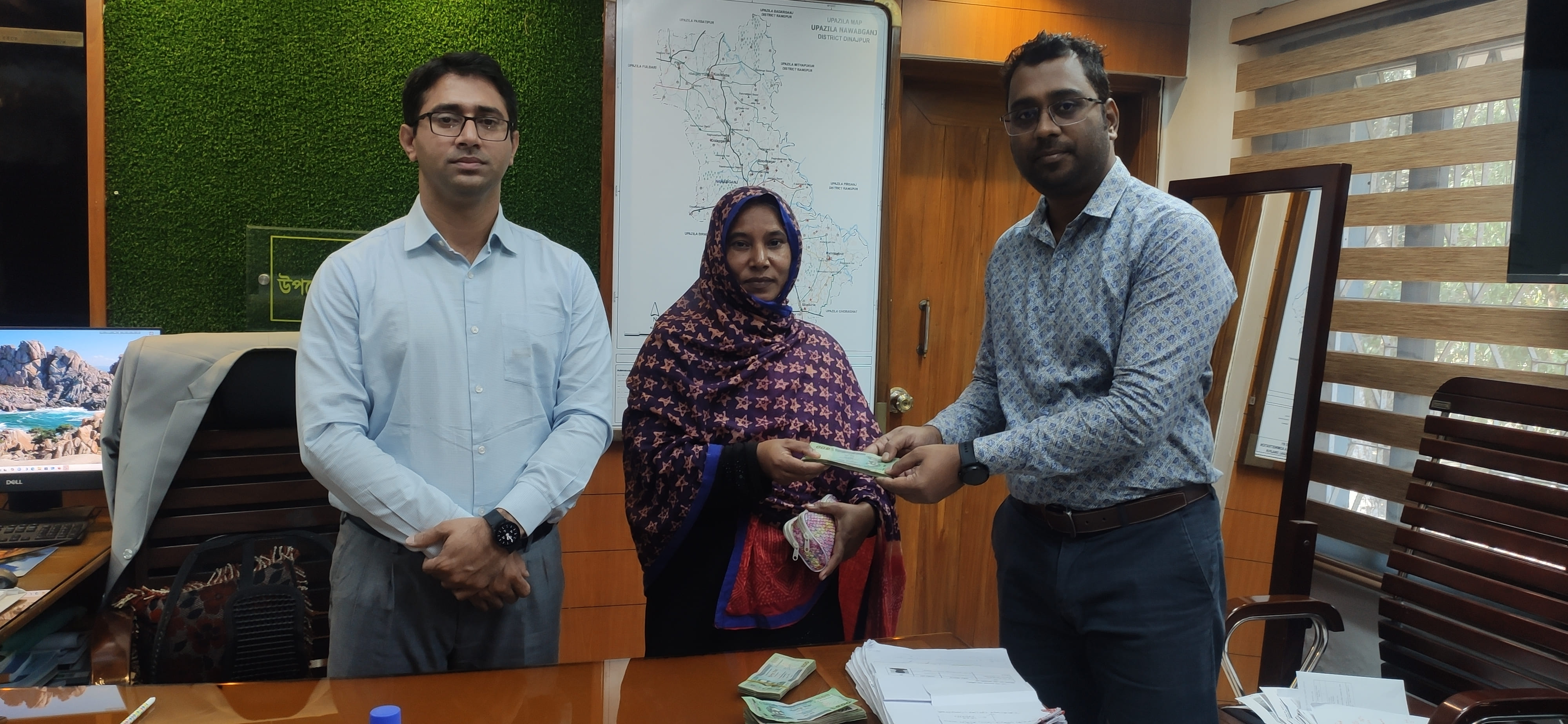 ঋণ বিতরন