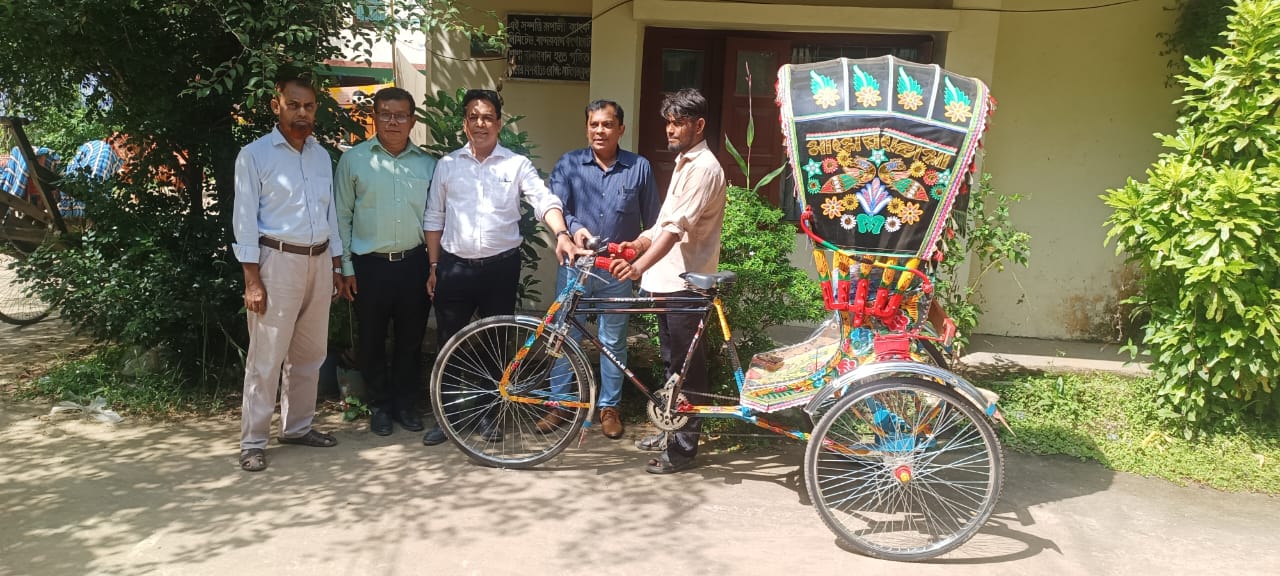 পল্লী মাতৃকেন্দ্র প্রশিক্ষণ