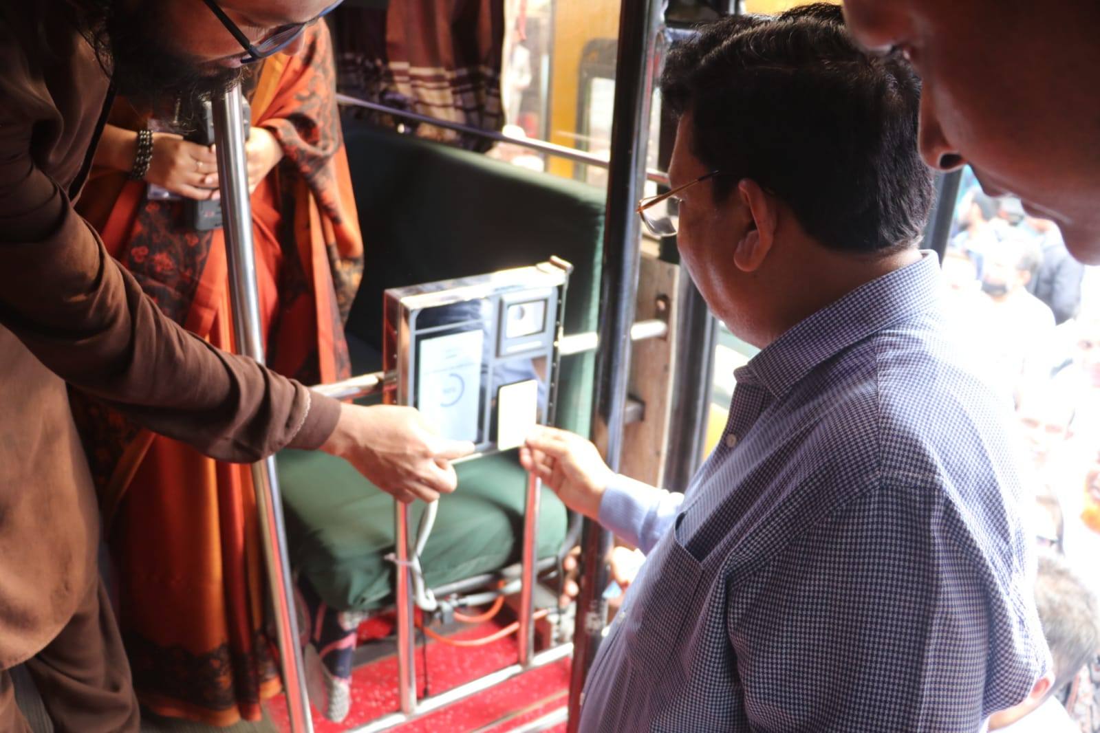 হাতিরঝিল চক্রাকার বাস সার্ভিসে র‍্যাপিড পাসের মাধ্যমে ভাড়া আদায়ের শুভ উদ্বোধন_ ২০ জুলাই, ২০২৫ খ্রিঃ