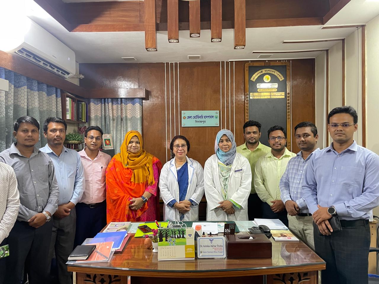 অসুস্থ্য প্রাণি থেকে নমুনা সংগ্রহ, সংরক্ষণ, প্রেরণ, ল্যাবরেটরীতে রোগ নির্ণয় ও প্রাণি চিকিৎসায় জুনোসিসের গুরুত্ব