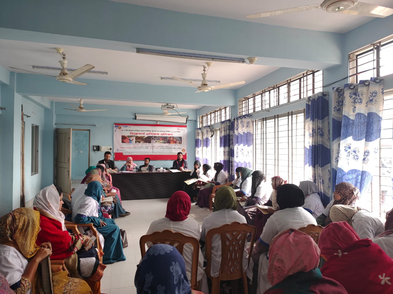 মা ও শিশু সহায়তা কর্মসুচির আওতায় ইউনিয়ন রিসোর্সপুল এর রিফ্রেসার্স টিওটি