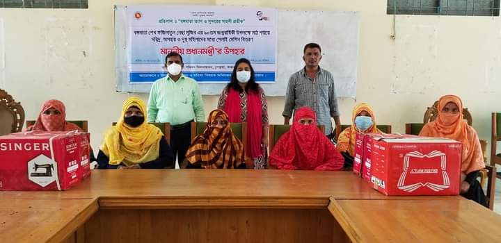 ৮ আগষ্ট বঙ্গমাতার জন্মদিনের অনুষ্ঠানের ছবি। 