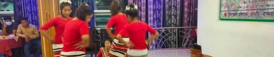 ক্ষুদ্রনীগোষ্টি নৃত্য