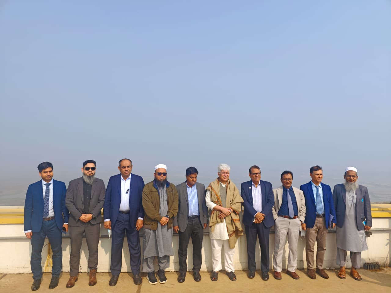 ঢাকা ওয়াসার দাশেরকান্দি পয়ঃশোধনাগার পরিদর্শন করেন মাননীয় উপদেষ্টা জনাব আদিলুর রহমান খান, স্থানীয় সরকার বিভাগের সচিব জনাব মোঃ রেজাউল মাকছুদ জাহেদী এবং ঢাকা ওয়াসার ব্যবস্থাপনা পরিচালক জনাব প্রকৌশলী মোঃ আব্দুস সালাম ব্যাপারী.