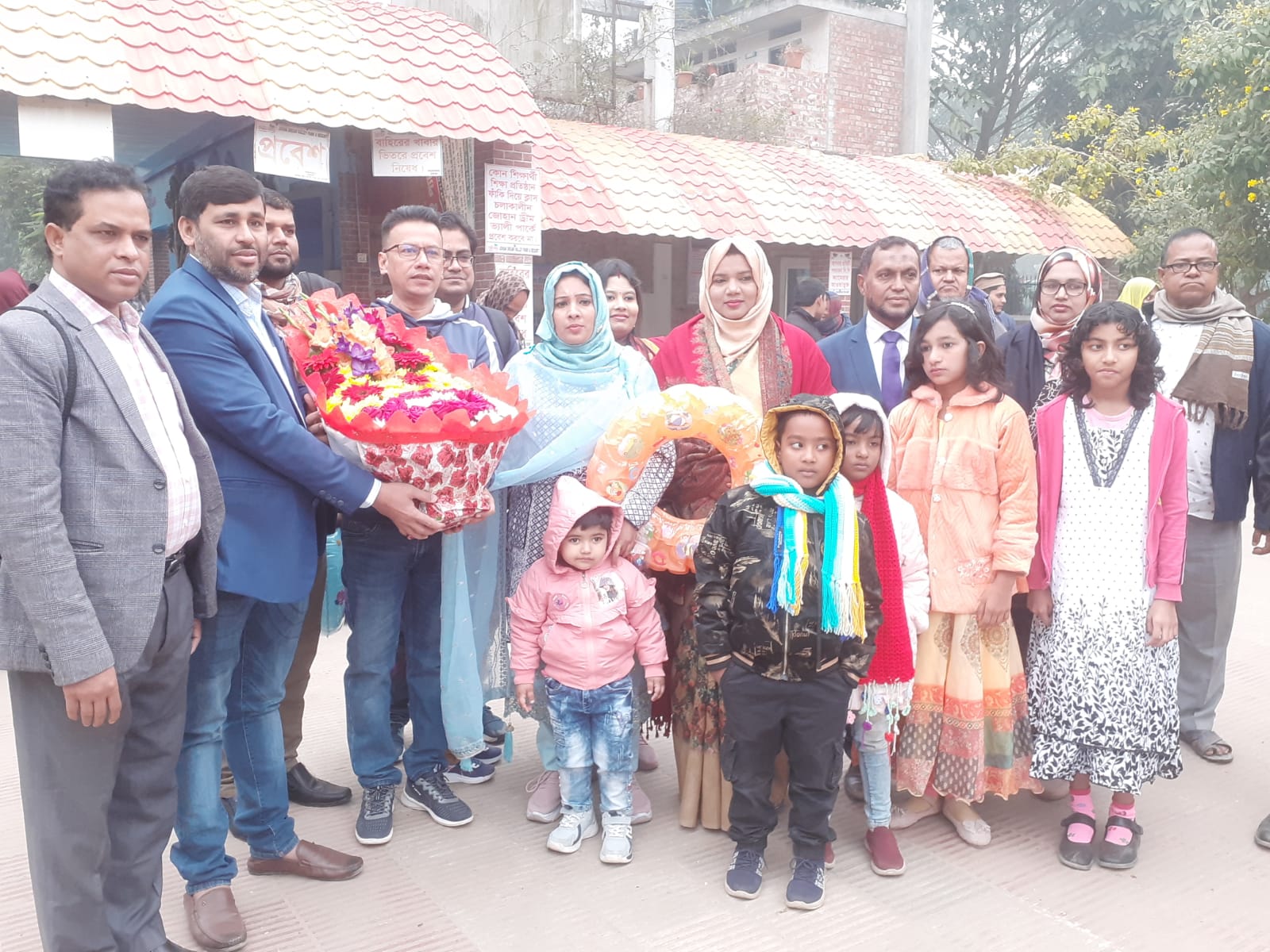 ঝিনাইদহ জেলাতে বনভোজনের সময়