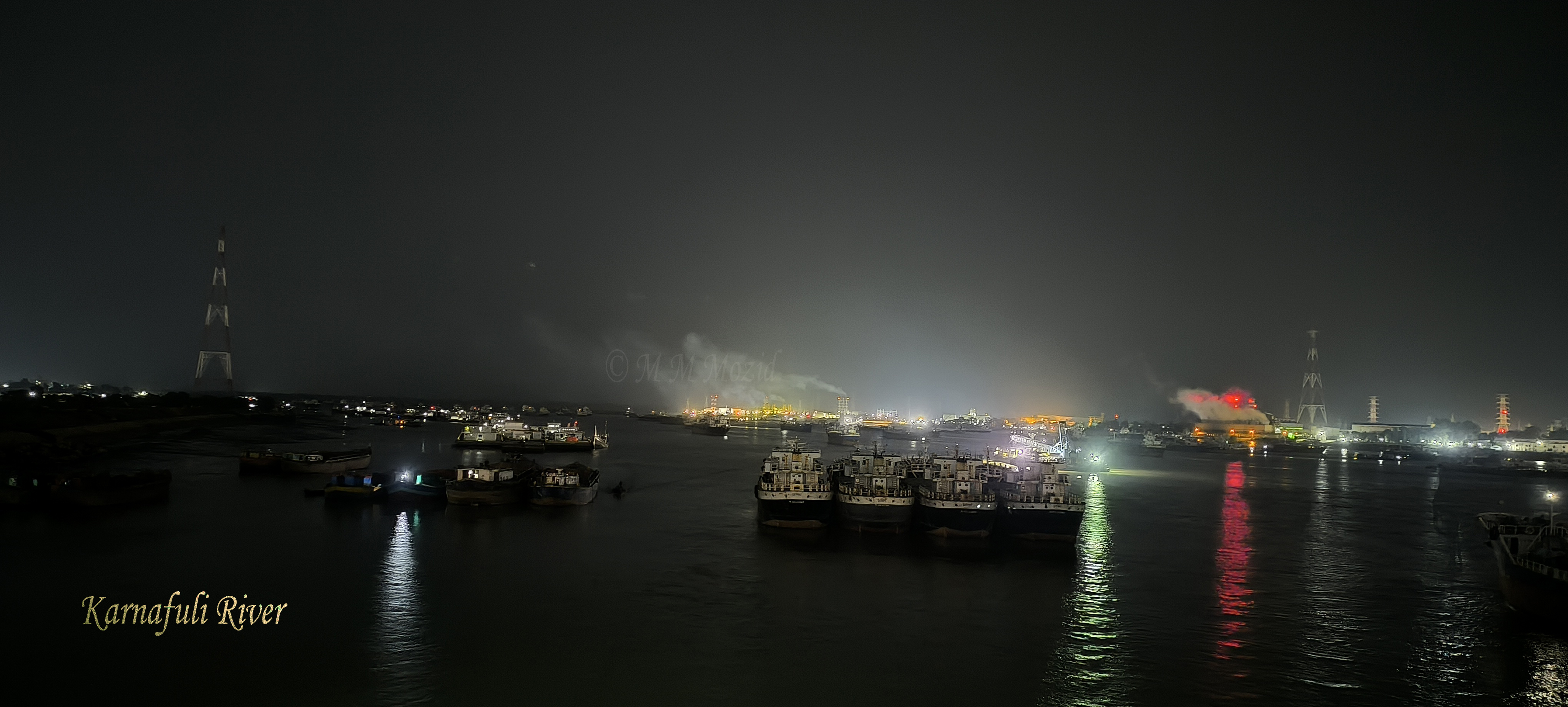 কর্ণফুলী নদীতে রাতের মুগ্ধতা