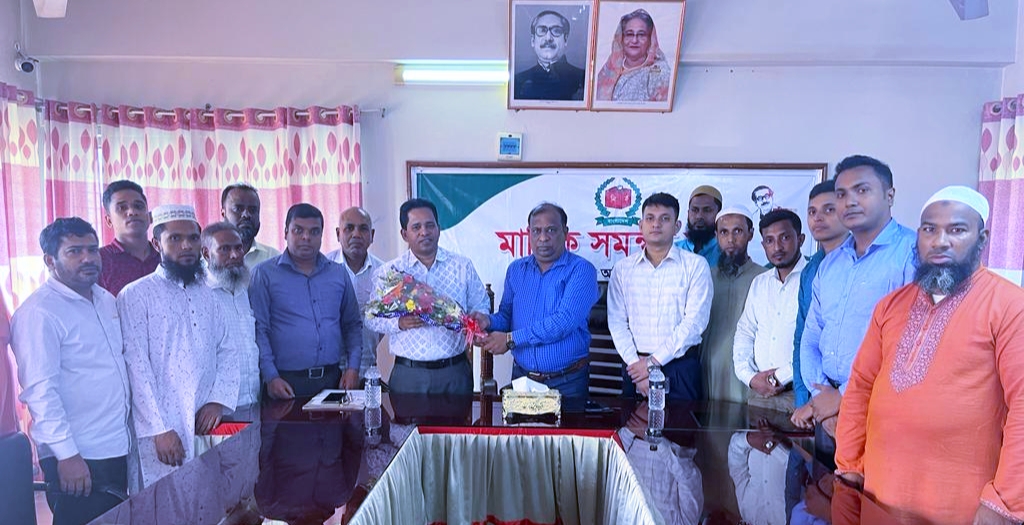 জেলা নির্বাচন অফিসার, নওগাঁ মহোদয়ের বিদায় ও বরণ অনুষ্ঠান