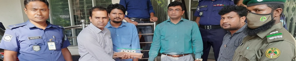ইভিএম বিতরণ