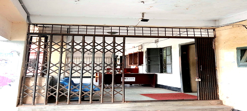 উপজেলা নির্বাচন অফিসারের কার্যালয় ফটক