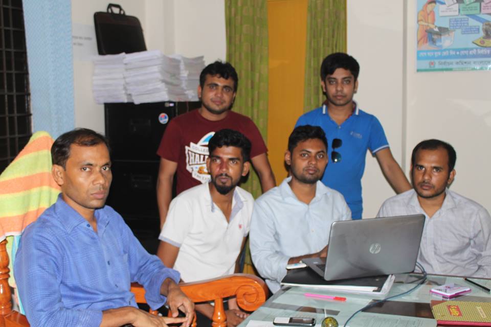 শৈলকুপা উপজেলা নির্বাচন অফিসের স্যার, স্টাফ সহ হালনাগাদের কর্মীরা