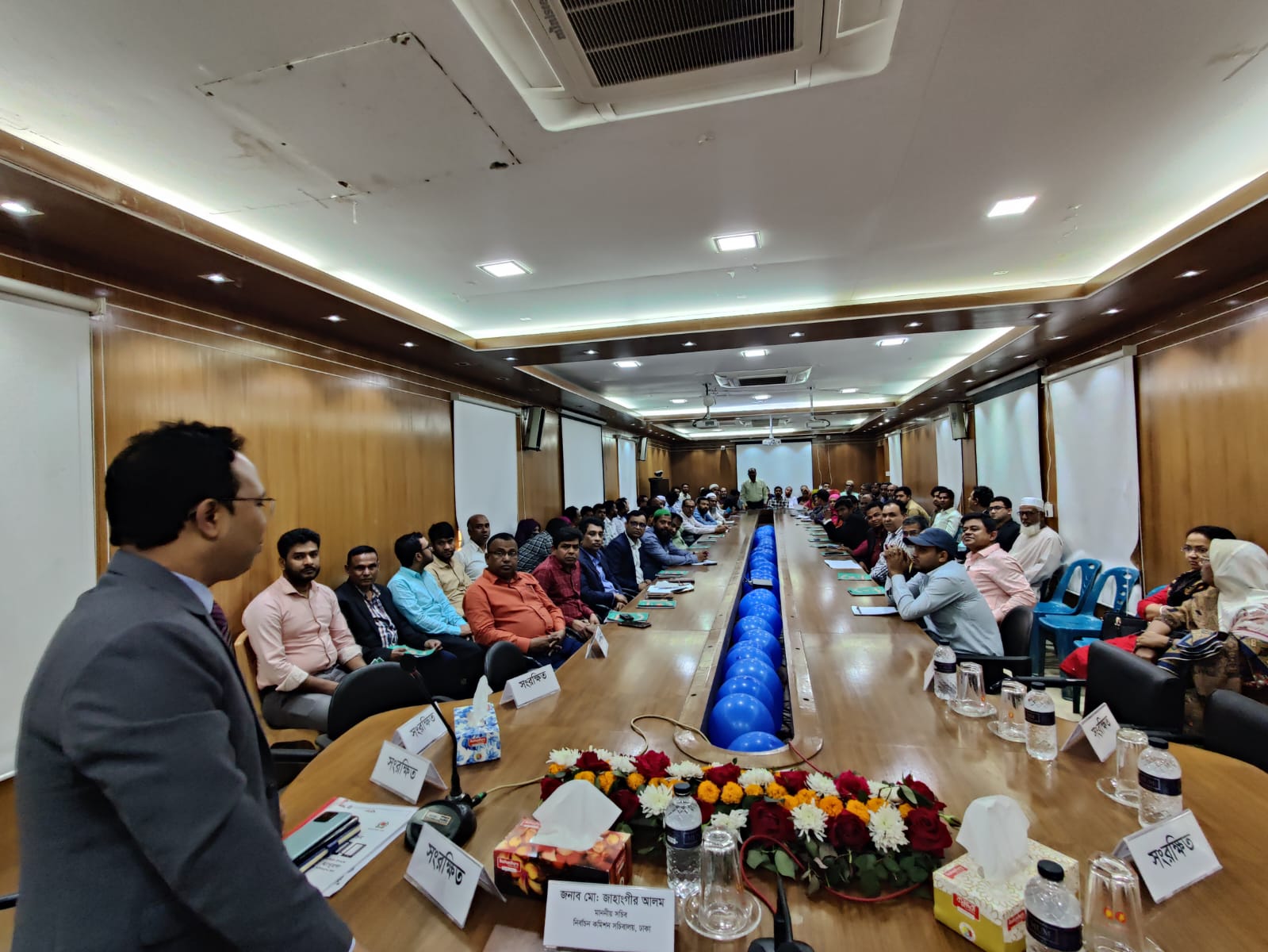 ভোট গ্রহন কর্মকর্তাদের প্রশিক্ষণ