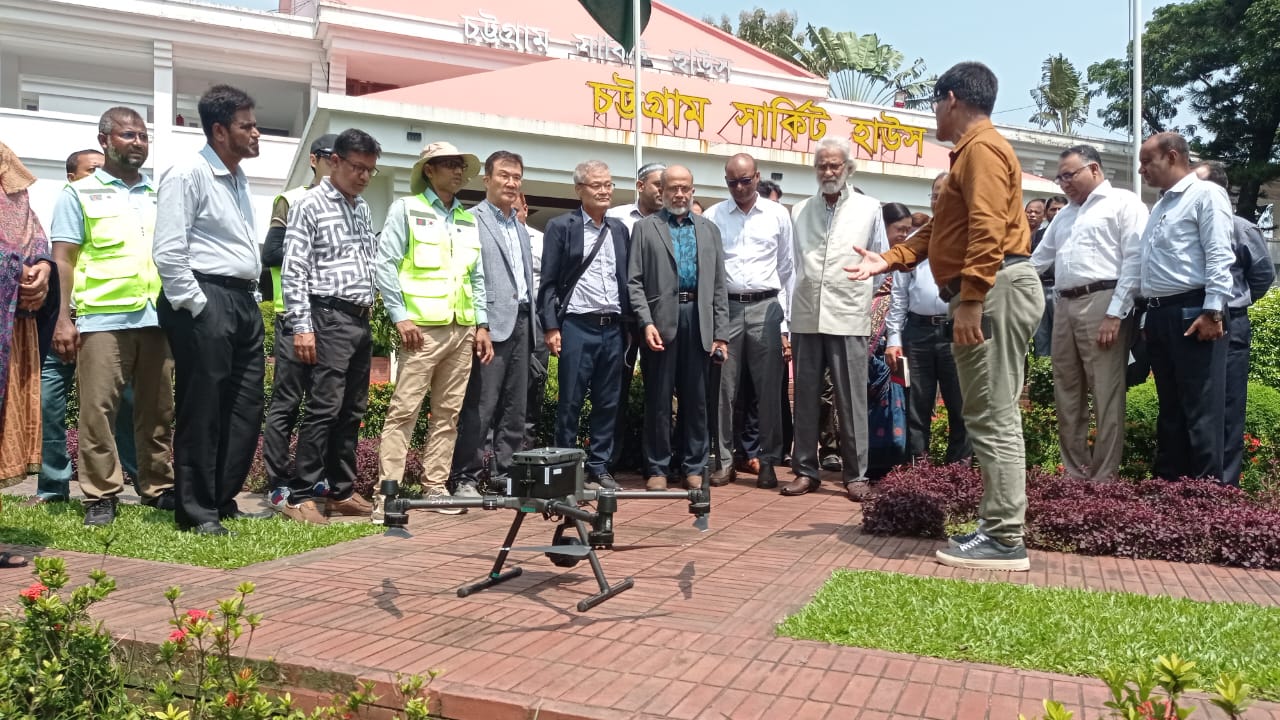 মাননীয় উপদেষ্টা, ভূমি মন্ত্রণালয় এর চট্টগ্রামে EDLMS প্রকল্পের ডিজিটাল জরিপ কার্যক্রম পরিদর্শন
