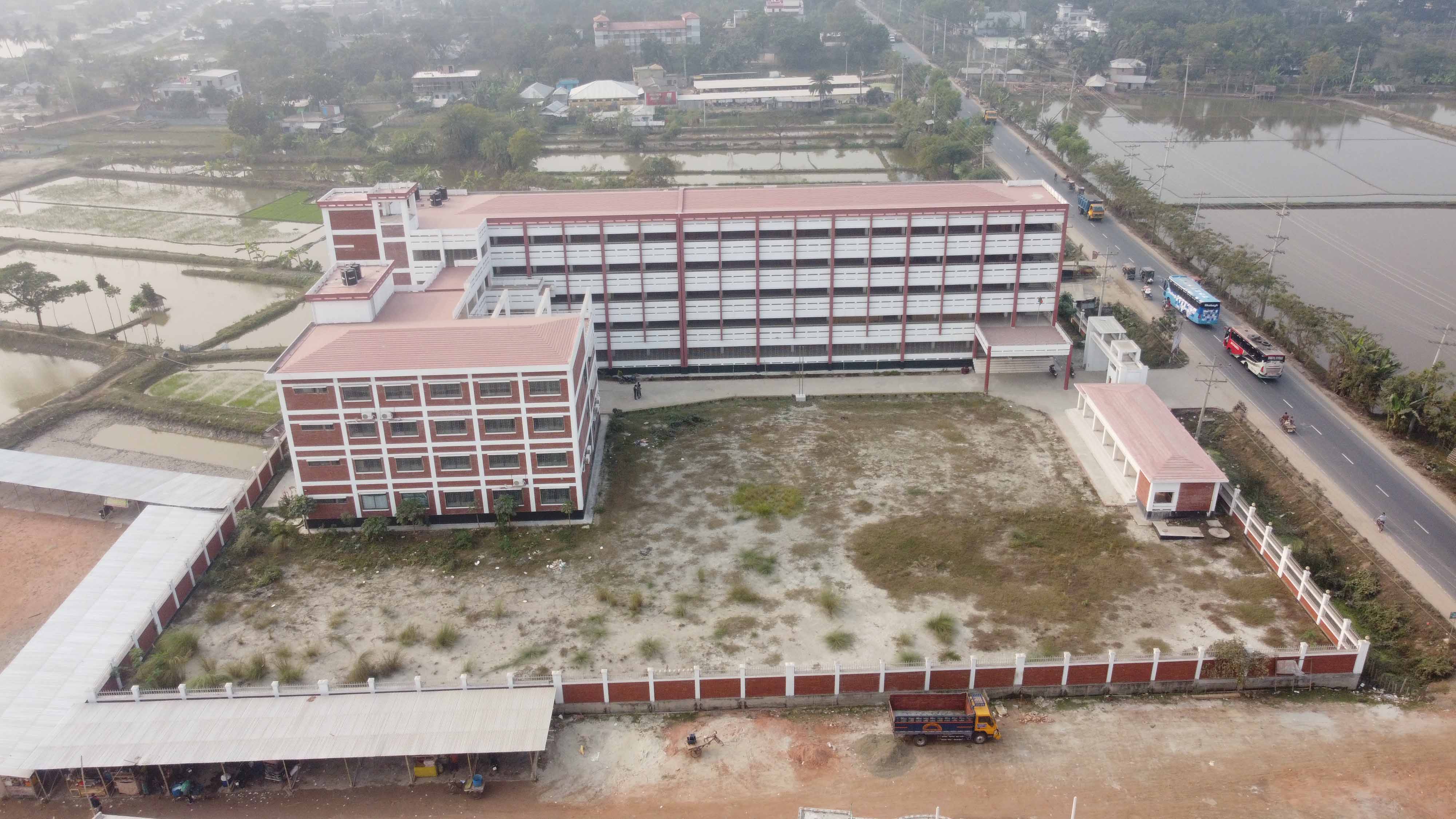 “১০০টি উপজেলায় একটি করে টেকনিক্যাল স্কুল এন্ড কলেজ স্থাপন (১ম সংশোধিত)” শীর্ষক প্রকল্প।