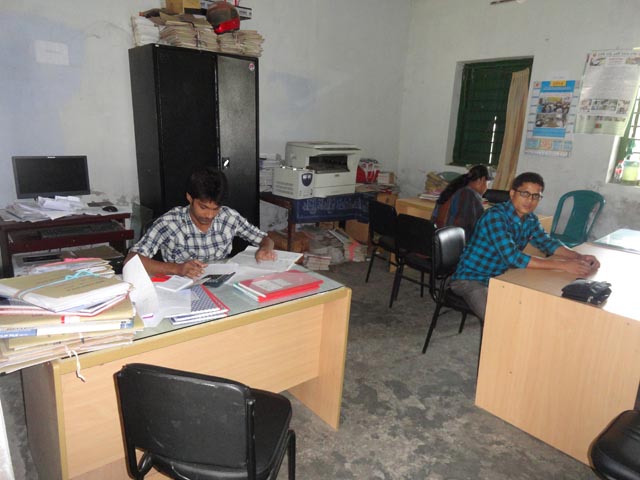 একটি বাড়ি একটি খামার