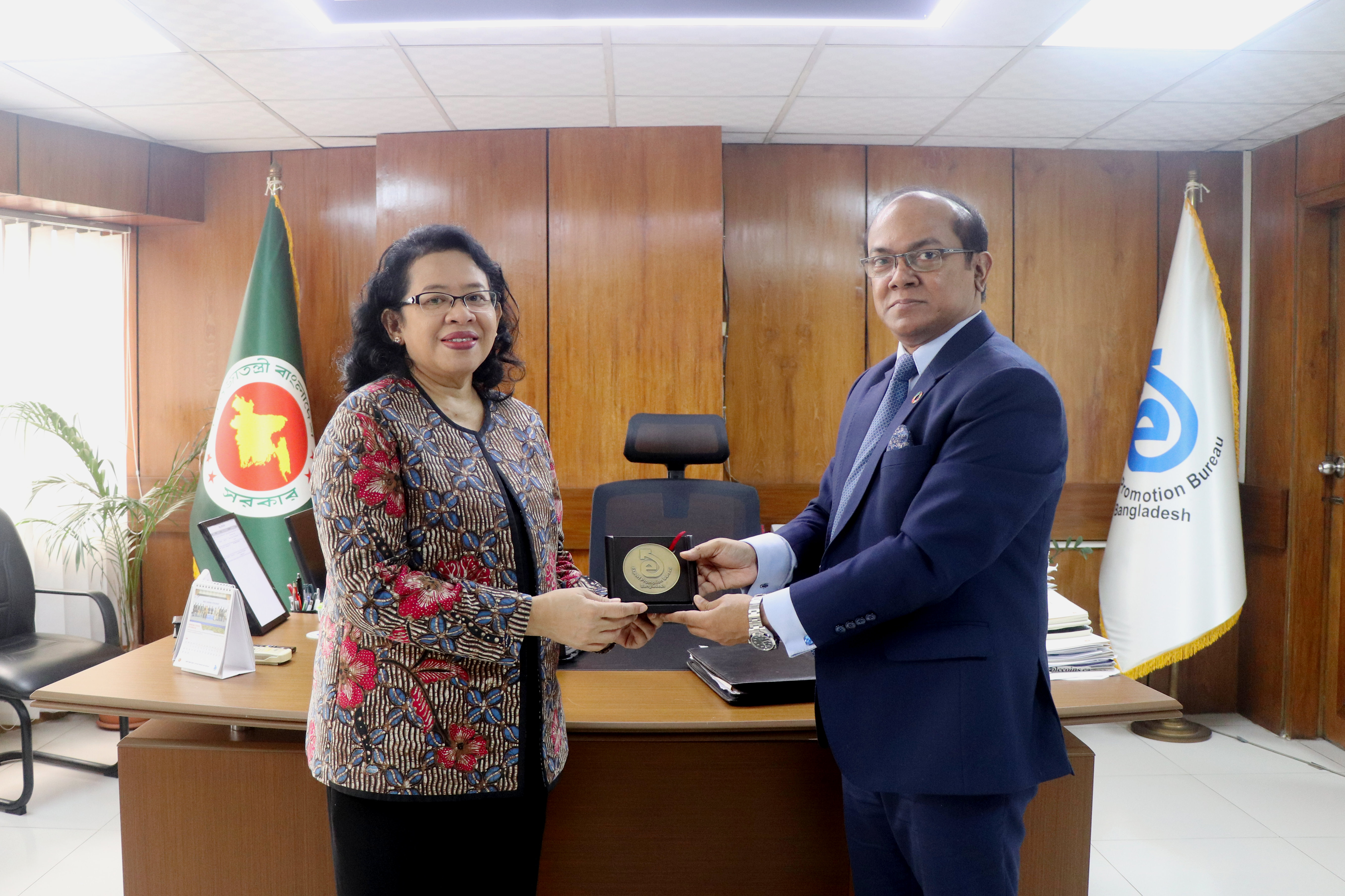 Meeting with the H.E Ms Listyowati, Ambassador of the Republic Indonesia to Bangladesh