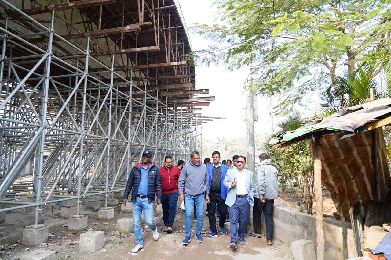 উন্নয়নমূলক কাজ পরিদর্শনে মাননীয় প্রশাসক