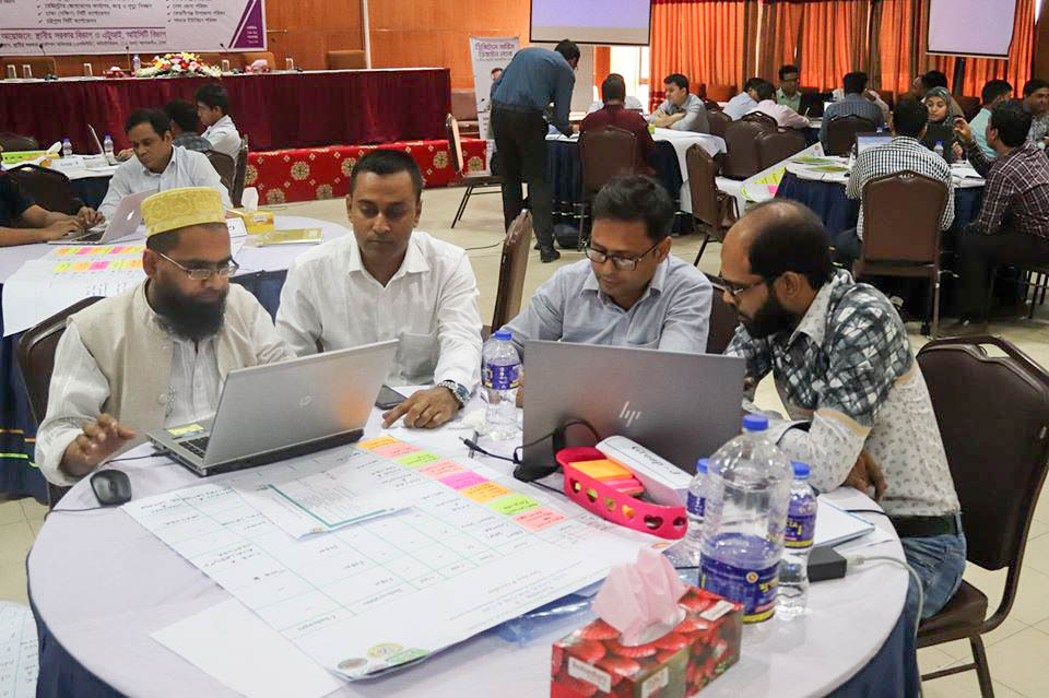 ০৬ দিন ব্যাপি ডিজিটাল সার্ভিস ডিজাইন ল্যাব প্রশিক্ষন (DSDL)