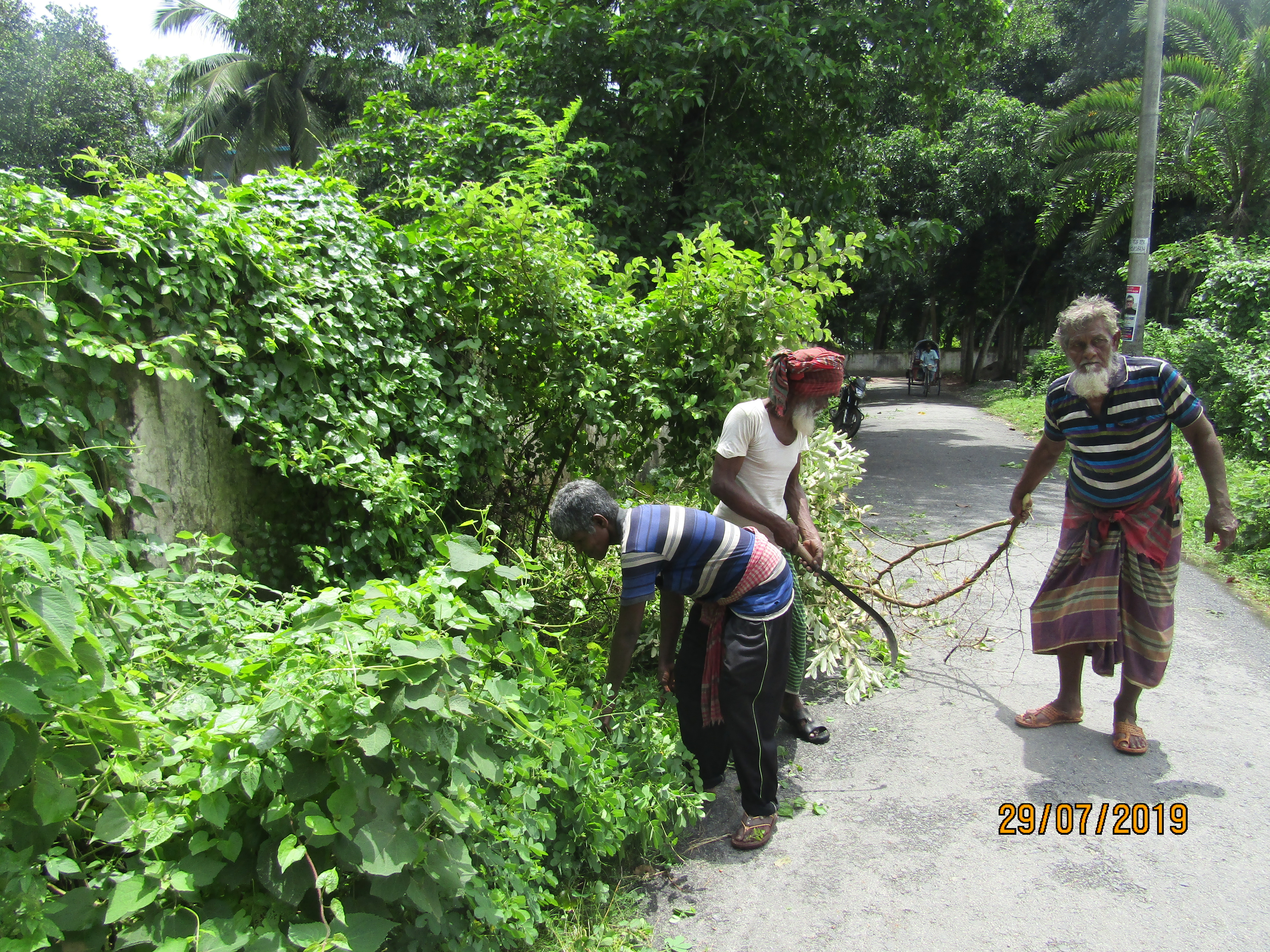 মশক নিধন ও পরিচ্ছনতা অভিযান