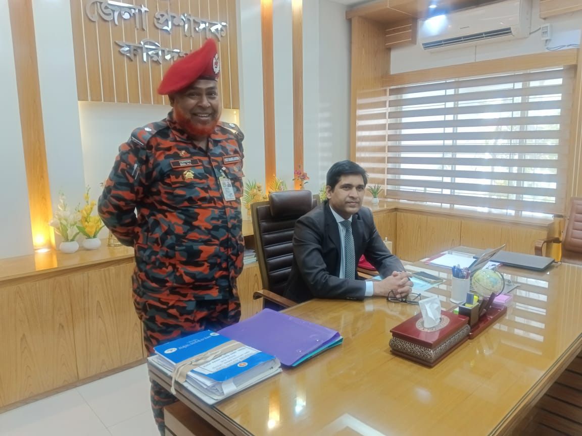 জেলা প্রশাসক ও সহকারী পরিচালক ফরিদপুর মহোদয়ের সৌজন্য স্বাক্ষাৎ