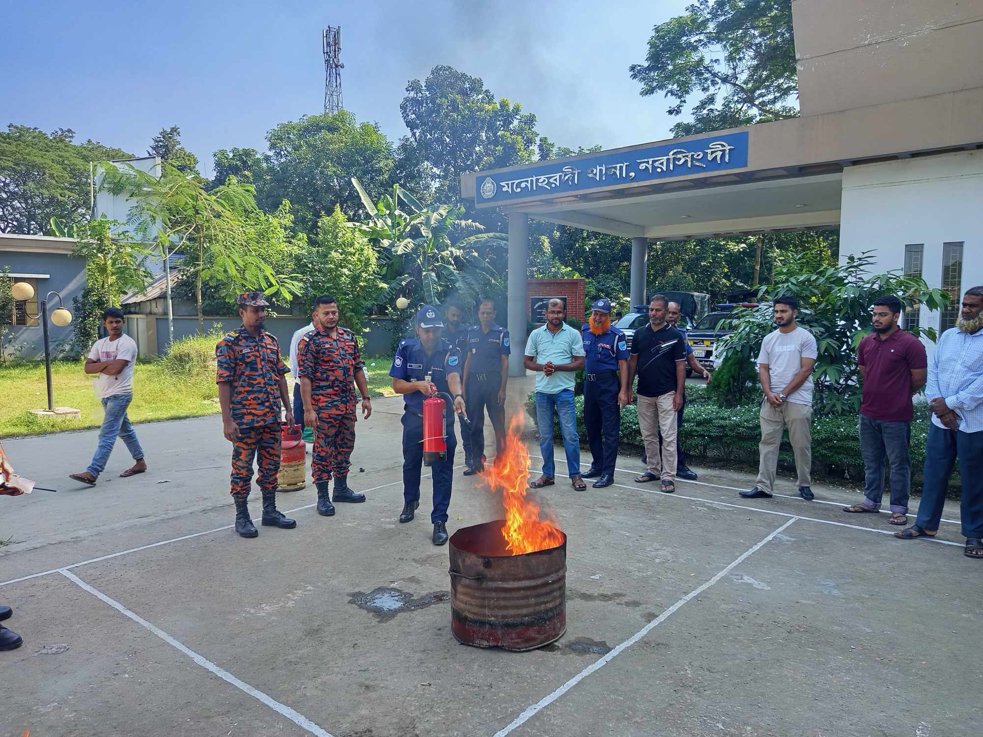 মনোহরদী থানা মহড়া