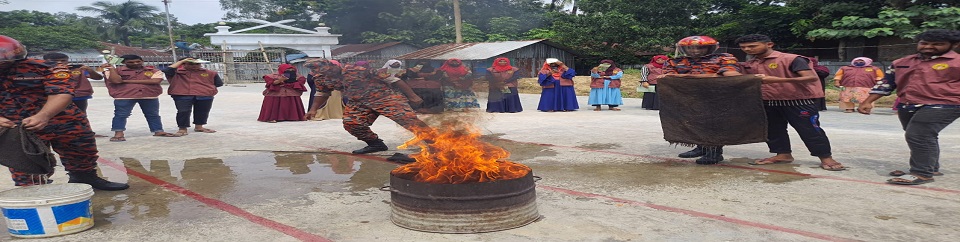 ব্যানার ৯