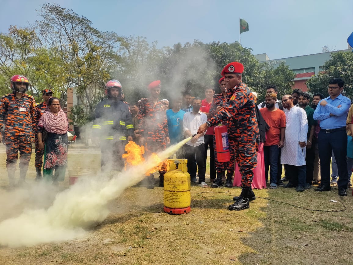 দুর্যোগ প্রশমন দিবস-২০২৫ (জেলা প্রশাসক মাঠ প্রাঙ্গন, মুন্সীগঞ্জ)
