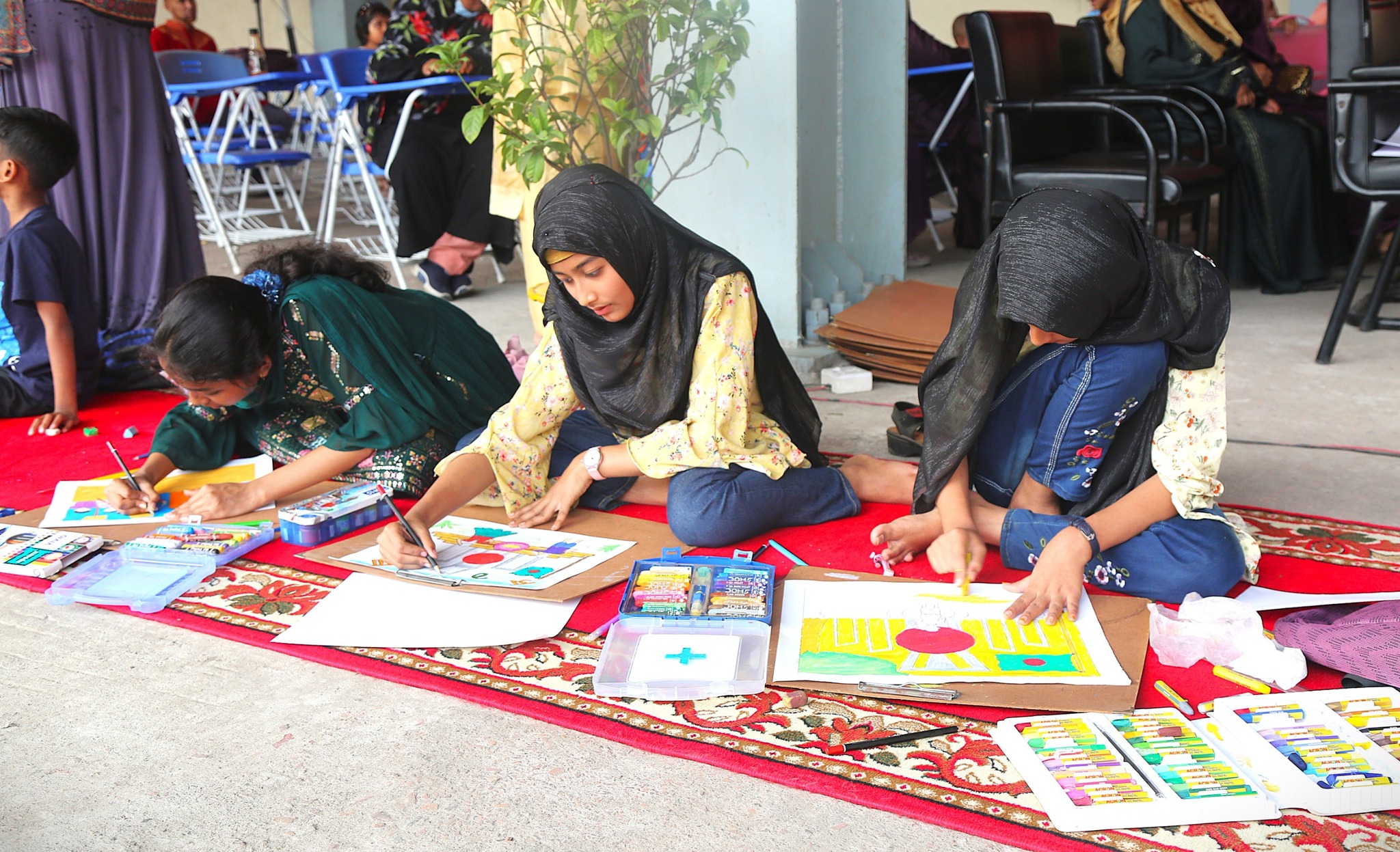 ফায়ার সার্ভিস ও সিভিল ডিফেন্স ট্রেনিং কমপ্লেক্সে ২১ ফেব্রুয়ারি ২০২৫ অনুষ্ঠান উদযাপনের স্থিরচিত্র