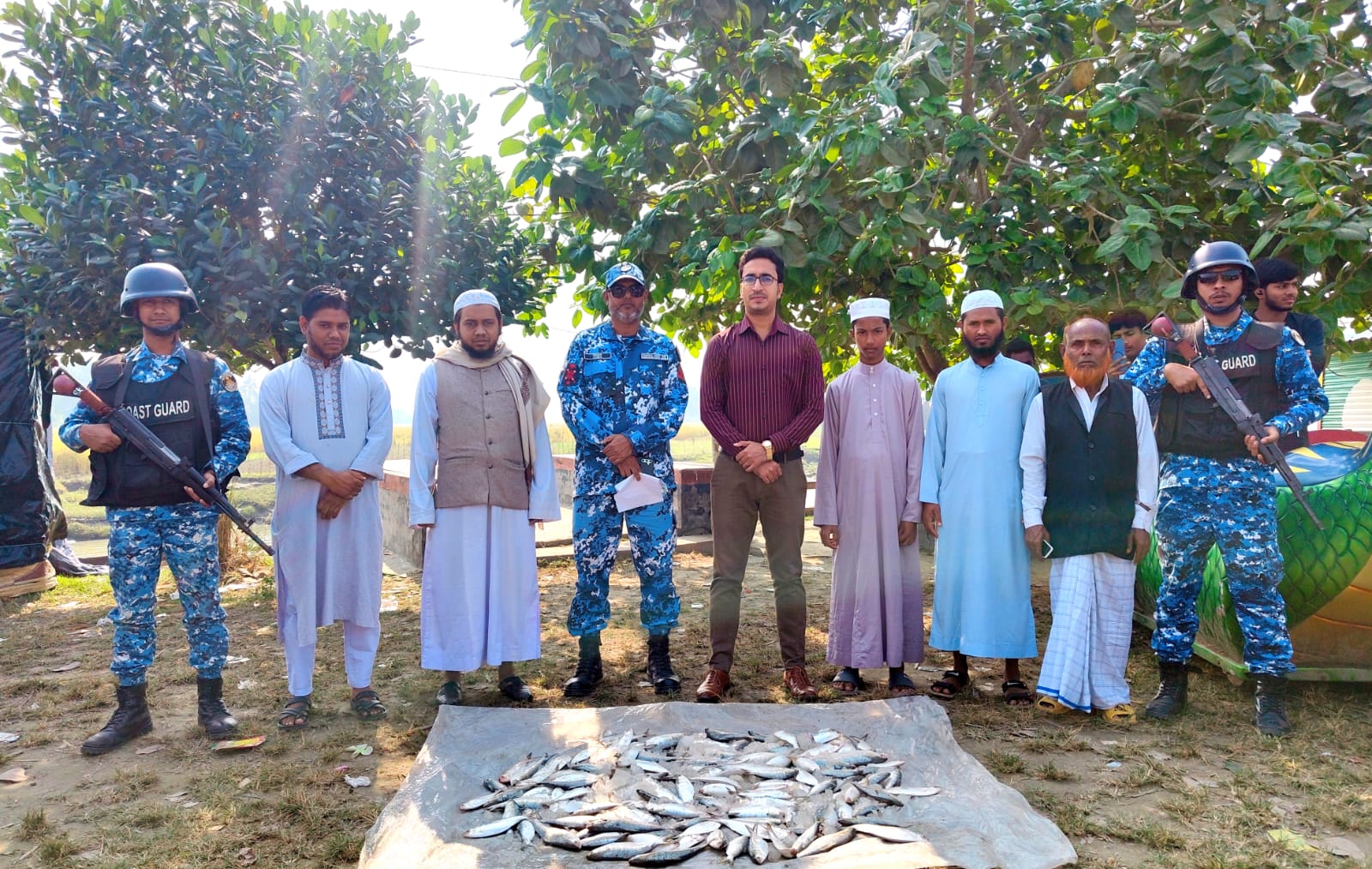 মৎস্য আইন বাস্তবায়ন