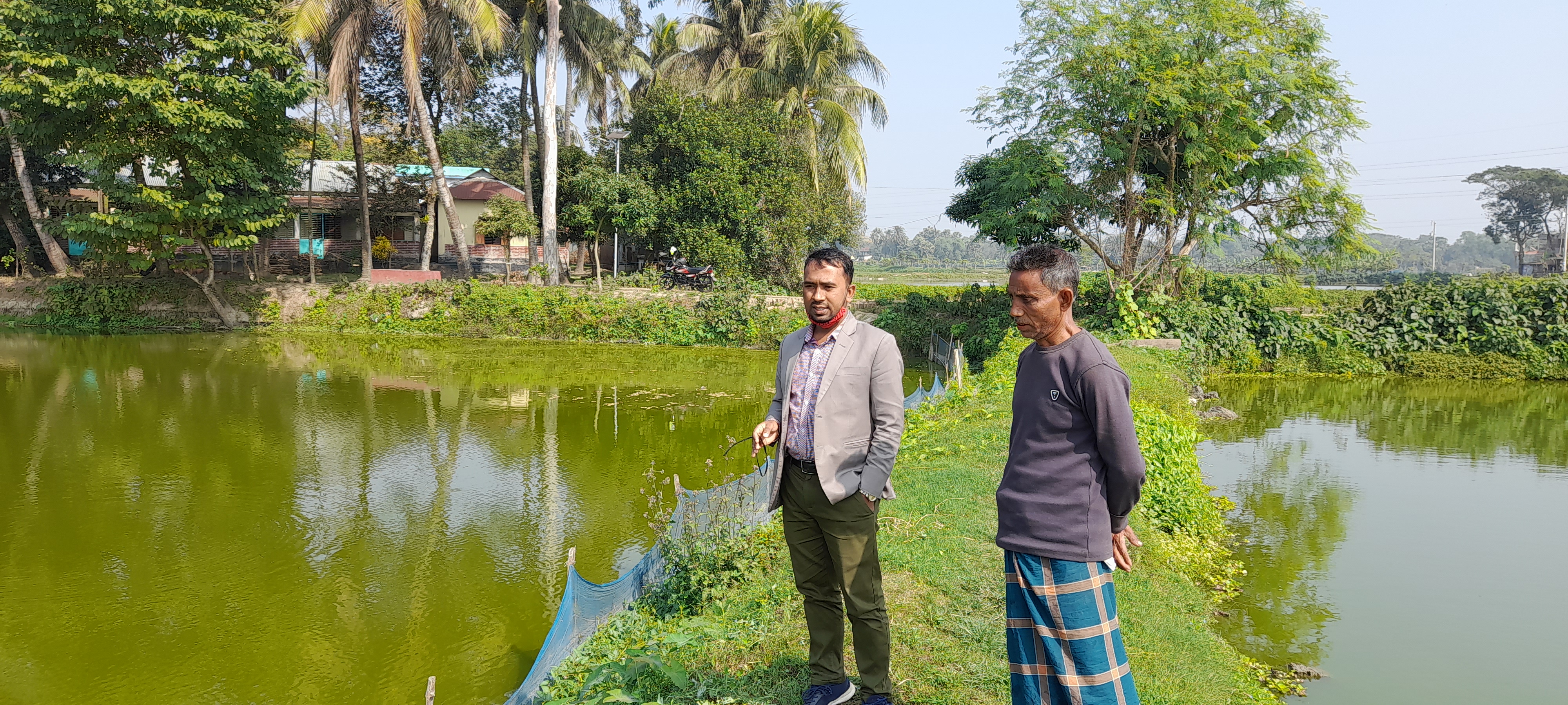 চাষীকে পরামর্শ প্রদান