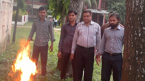 কারেন্ট জাল আটক